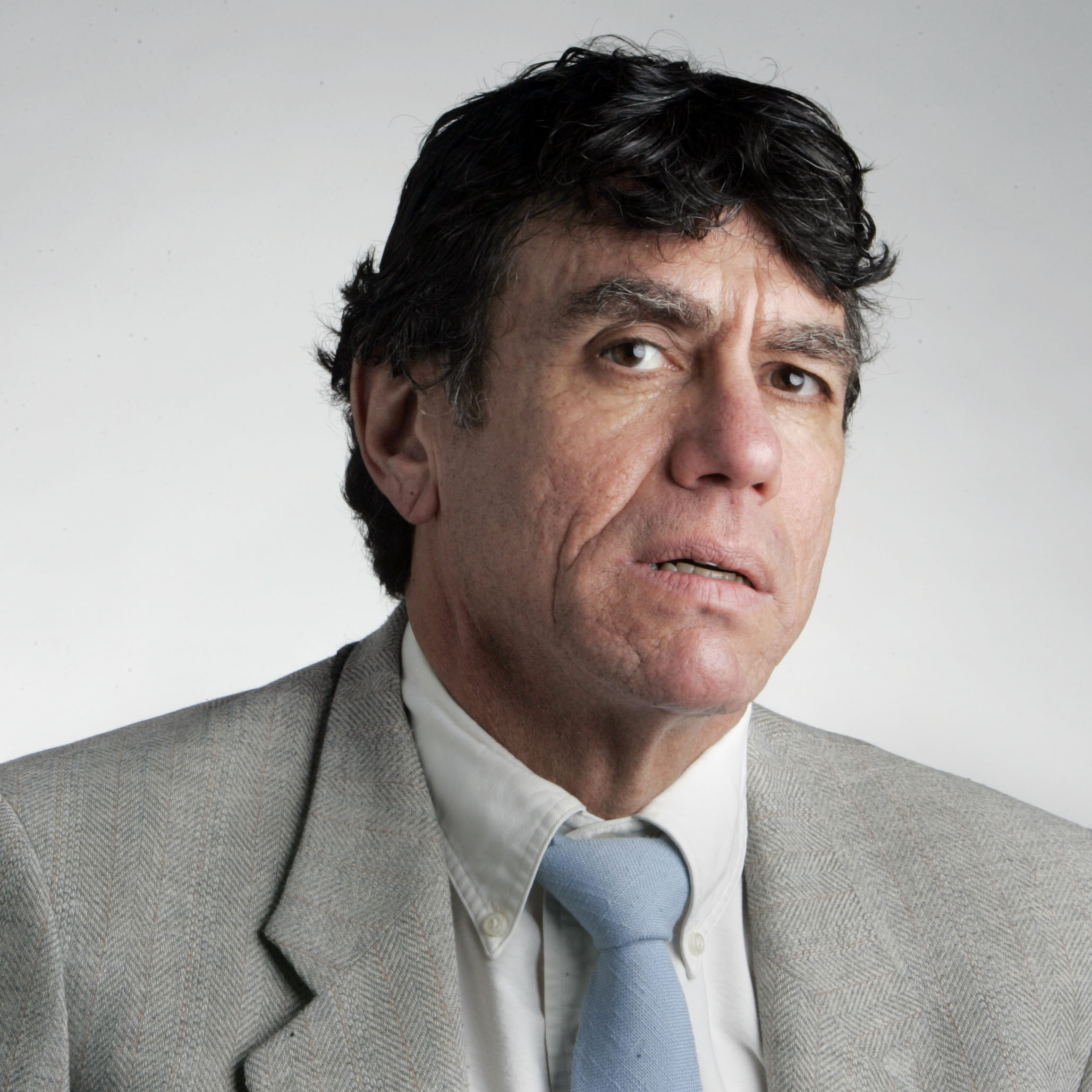 Michael E. Kanell staff image