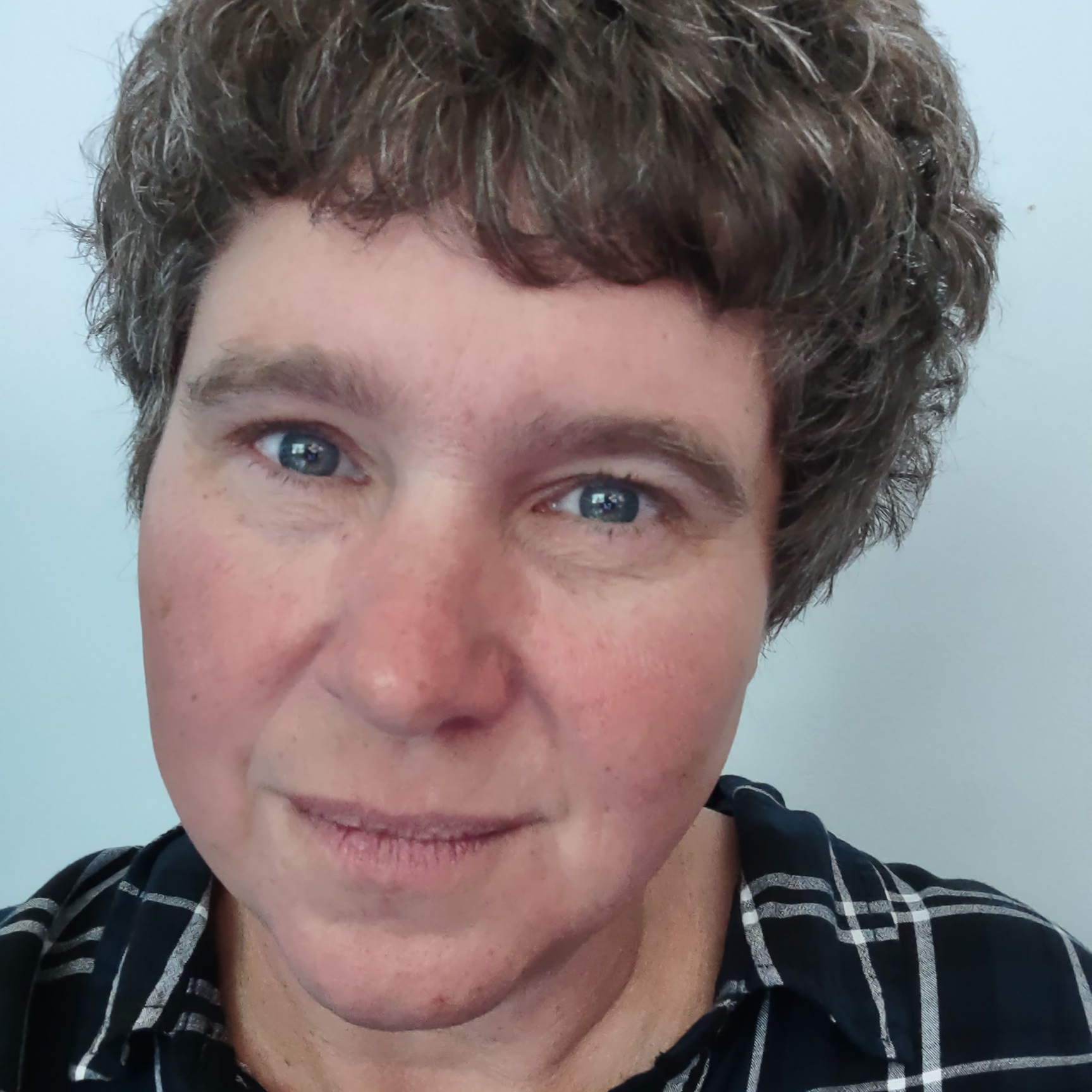 Mandi Albright staff image