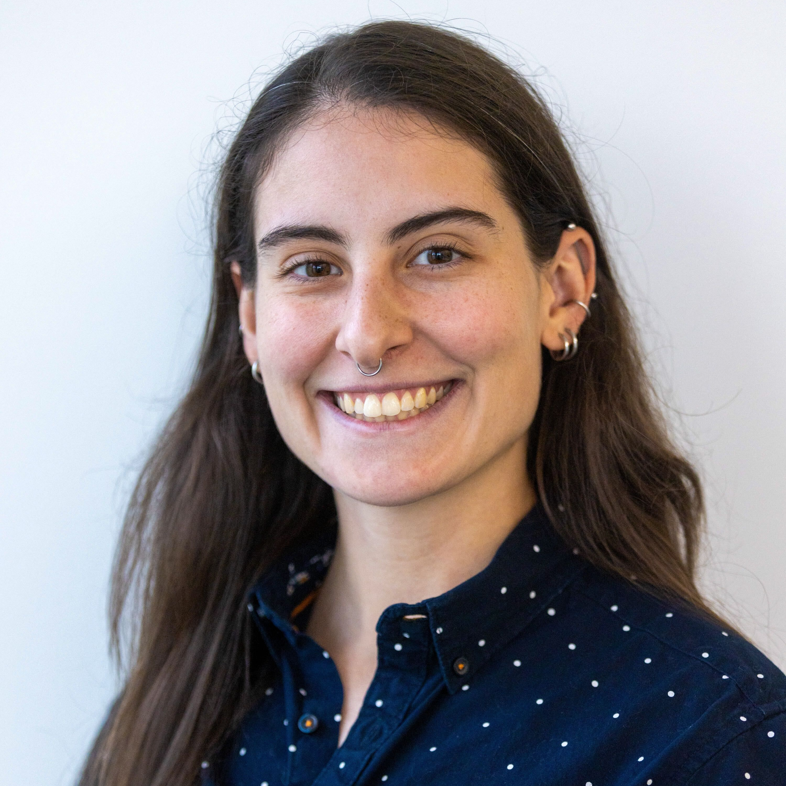 Caroline Silva staff image