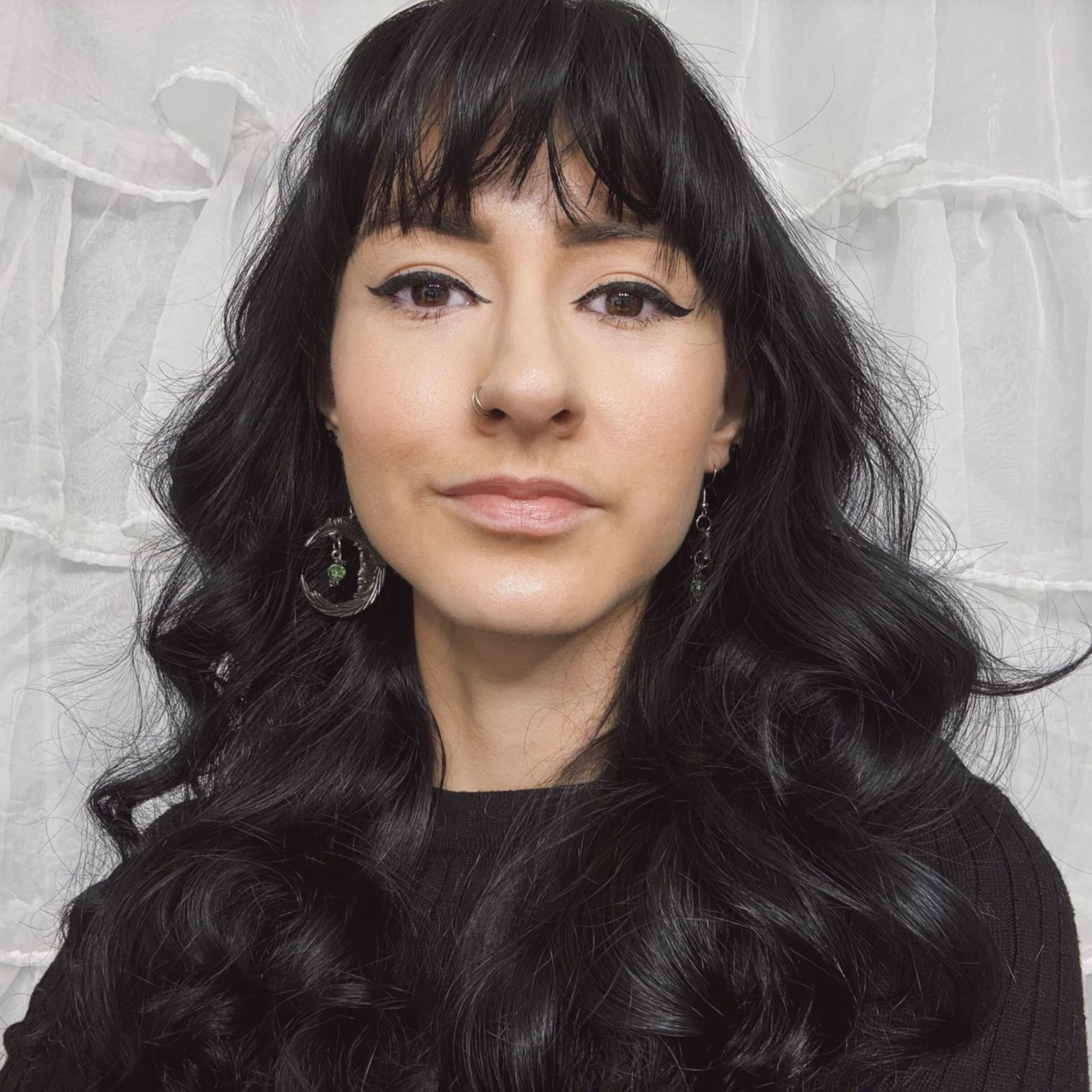Rosana Hughes staff image