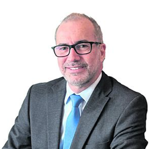 RETOS ANTE LAS CRÍTICAS, columna de Iván Slocovich Pardo