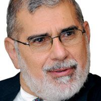 Alberto Dahik Garzozi