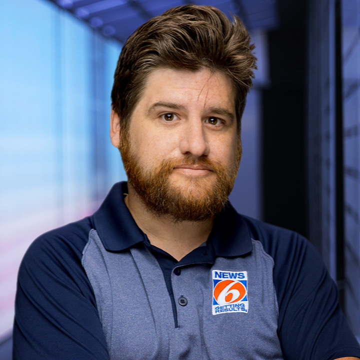 Alex Cook headshot