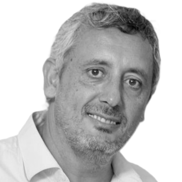 Fernando Miñana