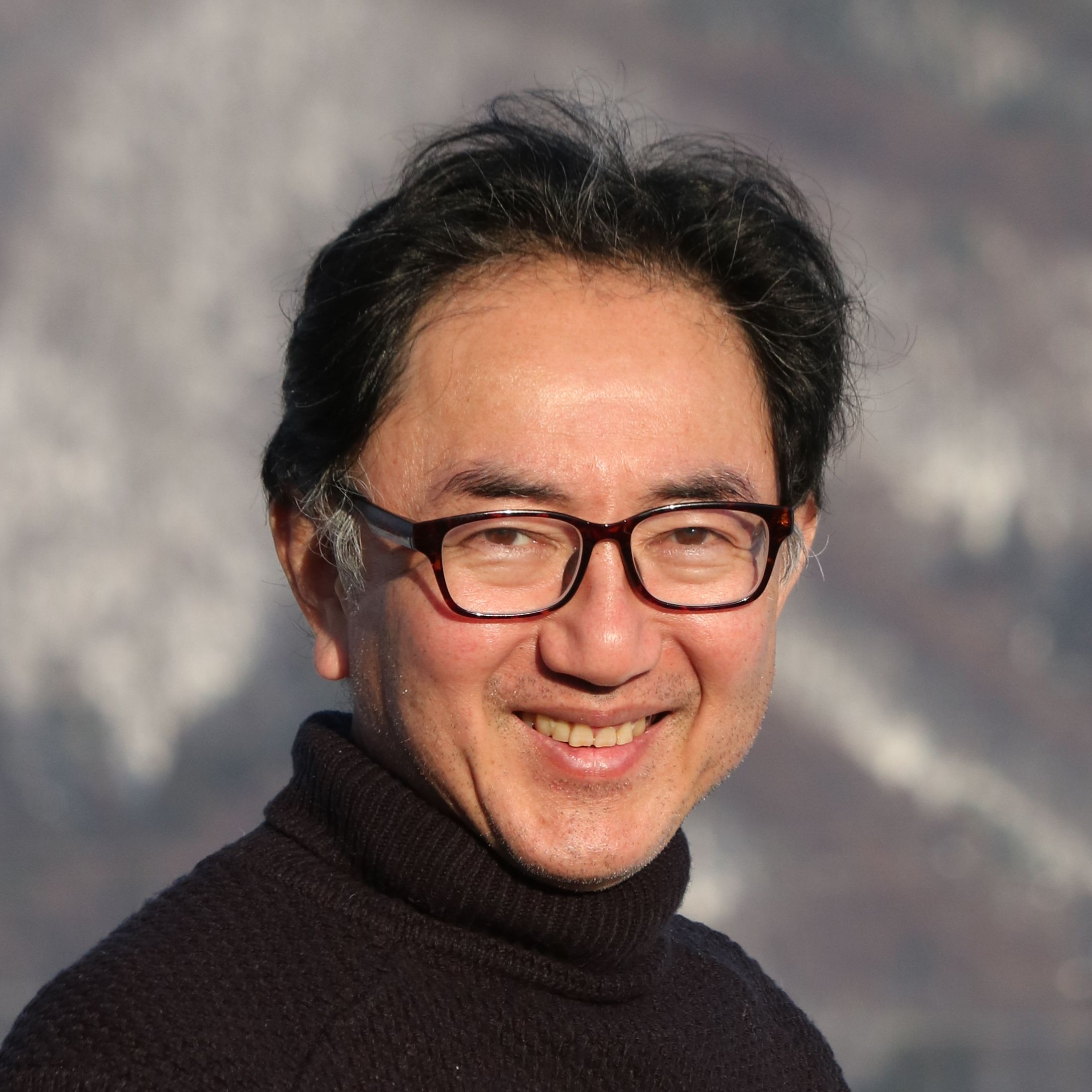 大学3年で週刊誌デビュー 右翼の大物に激怒されるも懐に飛び込み
