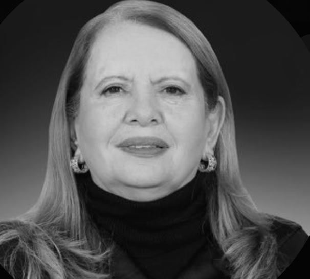 Loretta Ortiz Ahlf